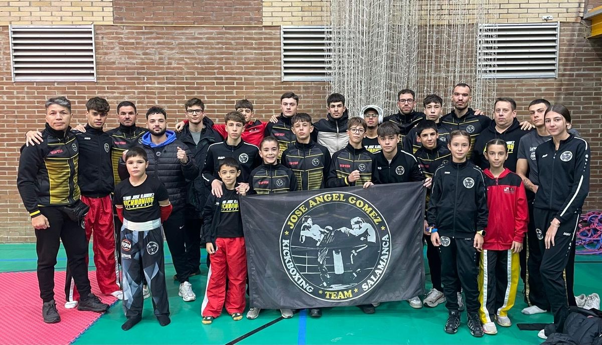 El Club José Ángel Gómez de Salamanca conquista el Open de Kickboxing Ciudad de Ávila