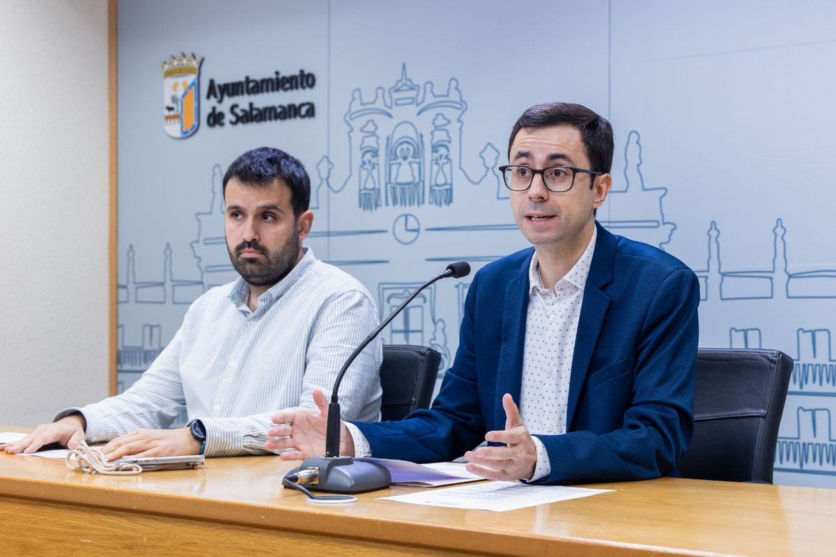 Guerra por los pisos turísticos: El PSOE acusa al PP de legalizar algunos ilegales