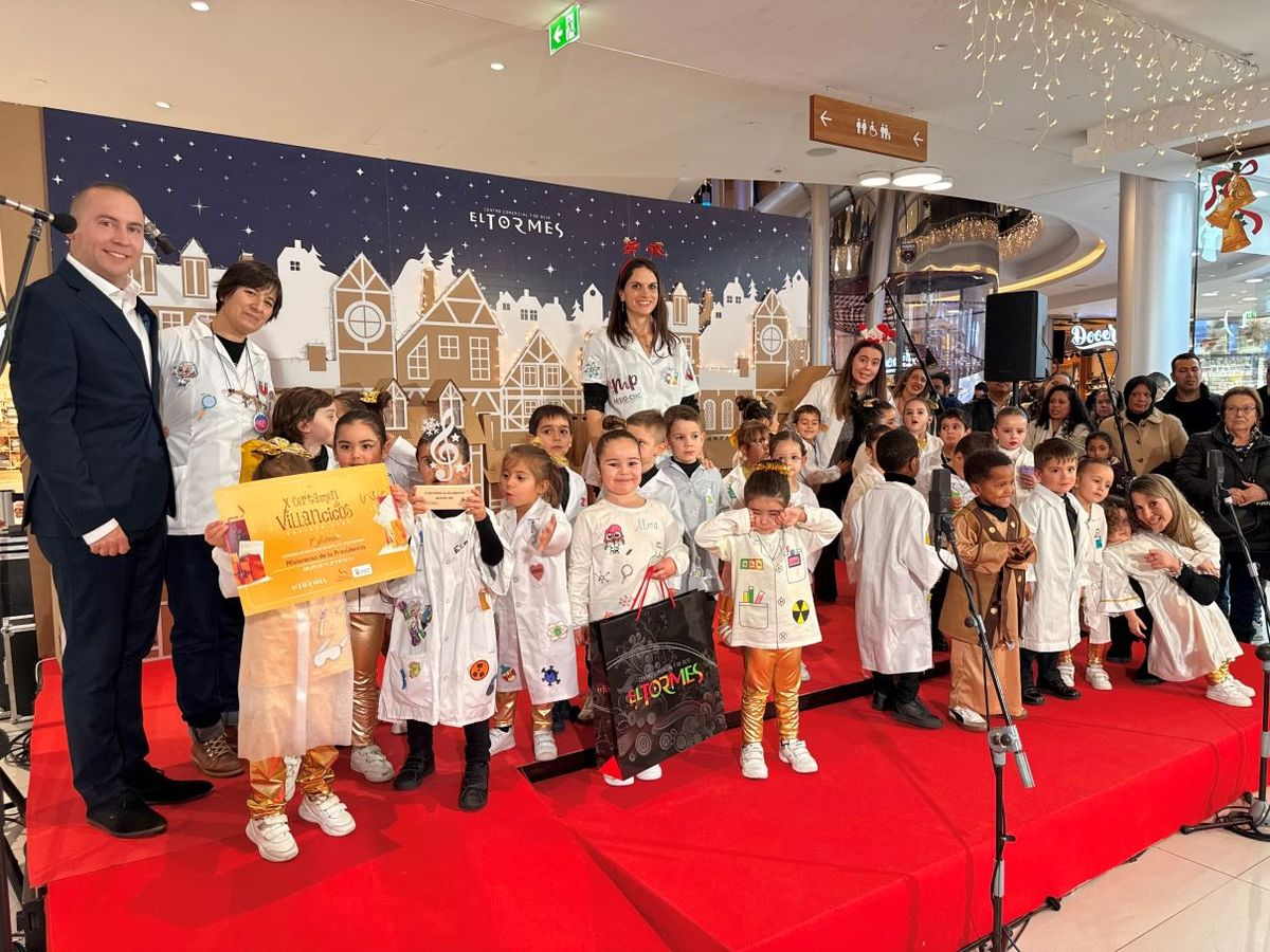 FOTOS | El Tormes celebra la Navidad dando voz al talento musical escolar 