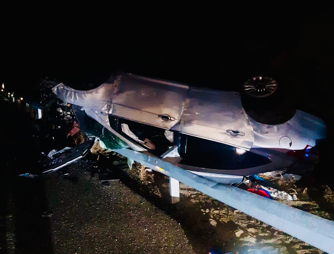 Tres heridos, uno de ellos atrapado, en un accidente en la A-50 a la altura de Aldeaseca de la Frontera