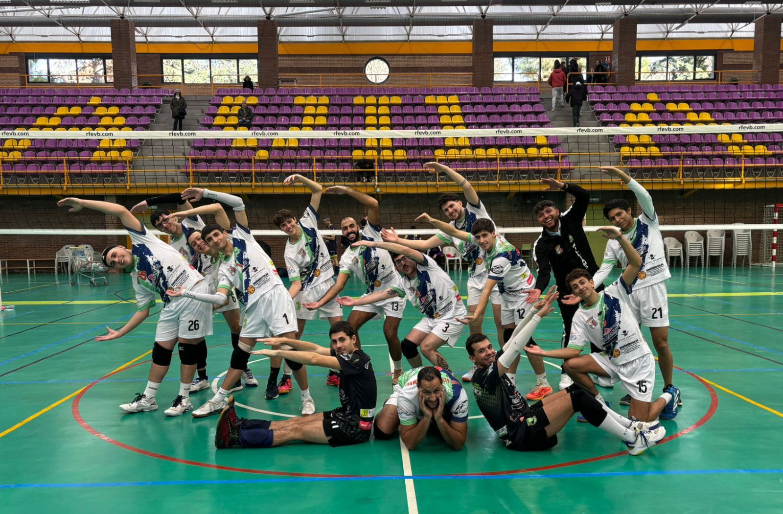 El Club Voleibol Salamanca cierra el 2025 con victoria del senior masculino en Ávila