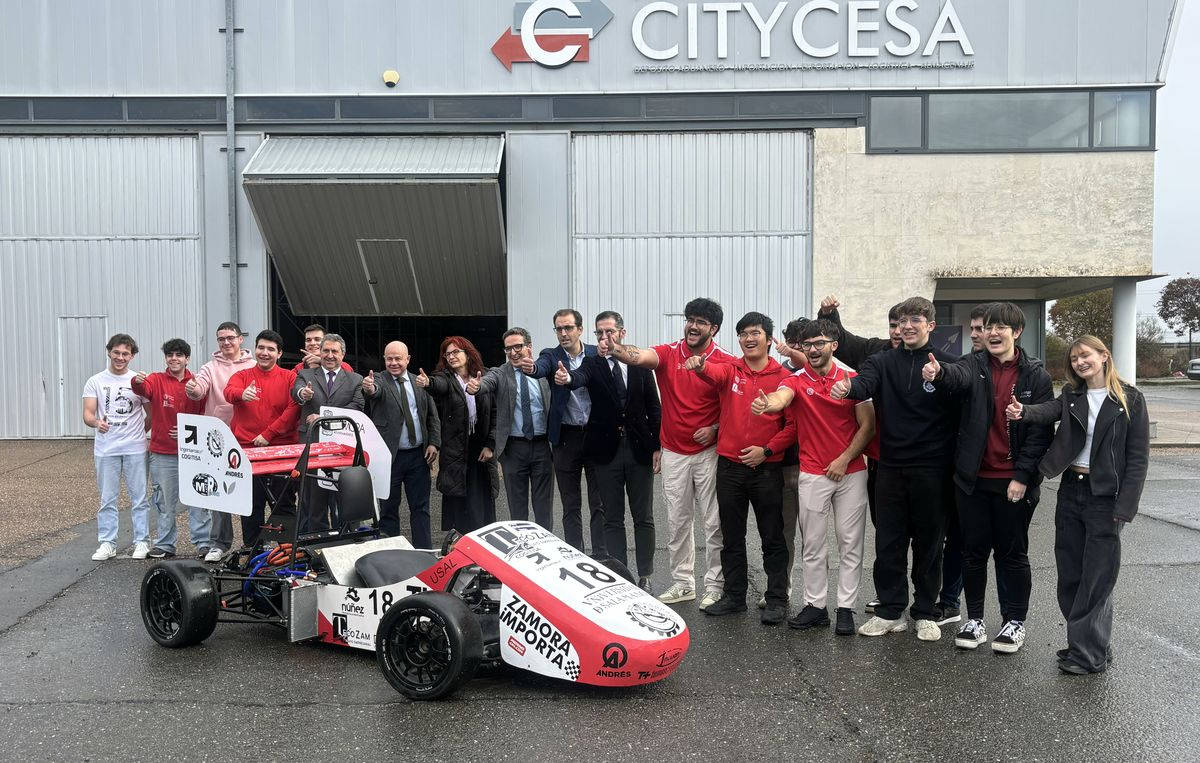 La Fundación Salamanca Progreso impulsa la innovación del equipo Fórmula USAL con una dotación económica