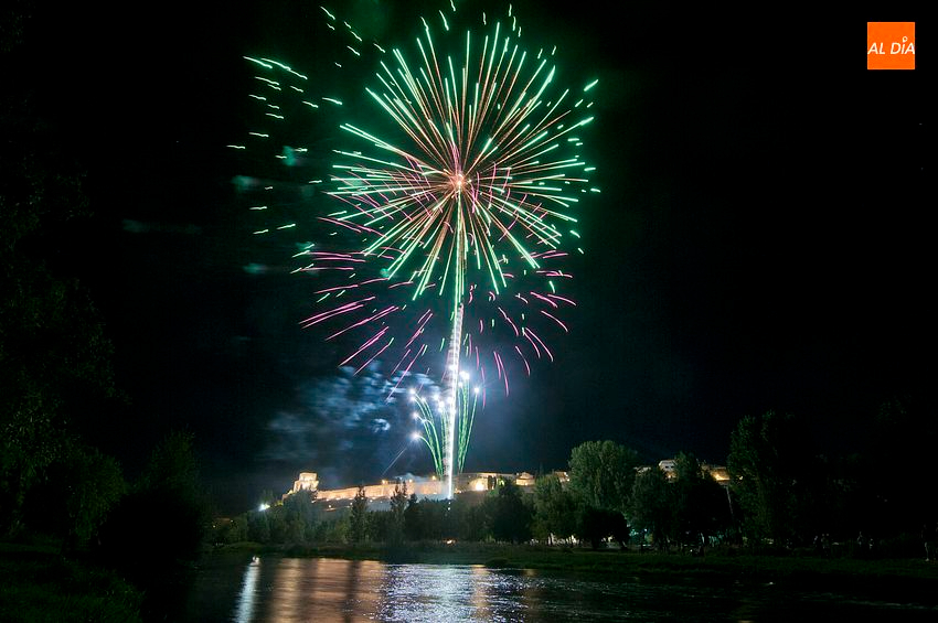 Los fuegos artificiales volverán a iluminar Ciudad Rodrigo el 6 de diciembre