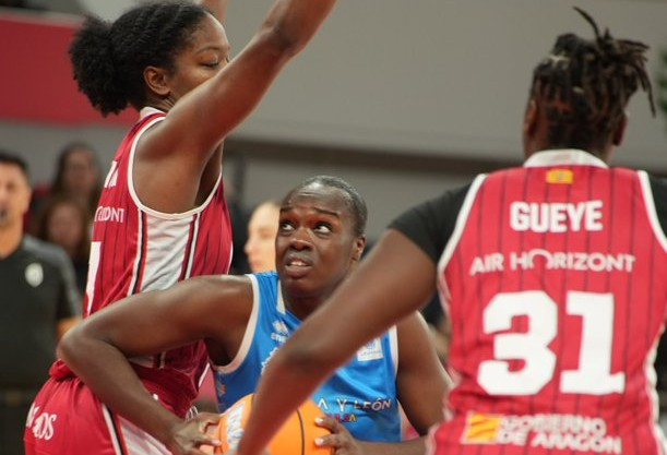 El Perfumerías Avenida se queda sin fuerzas en Zaragoza ante el líder (85-73)