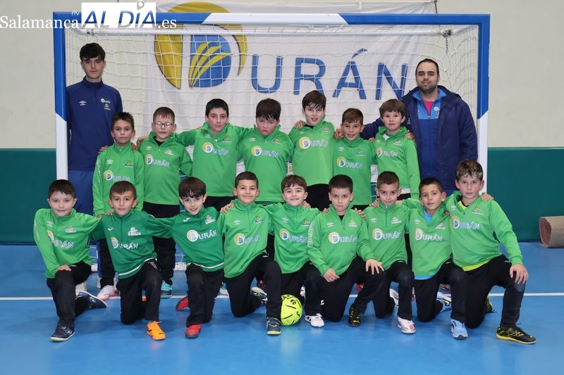 El Benjamín de las Escuelas Deportivas Piensos Durán Albense FS crece desde el juego y el compañerismo