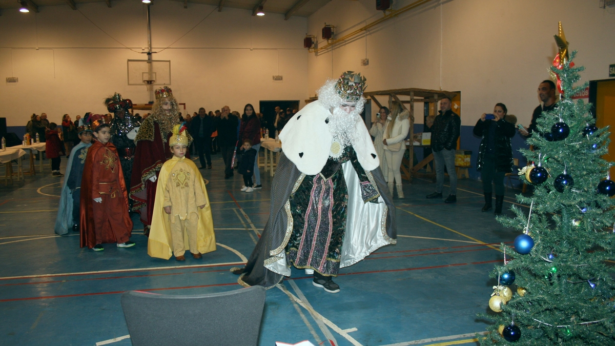 Villarino de los Aires estrena su programa de Navidad con un concurso de decoración de fachadas