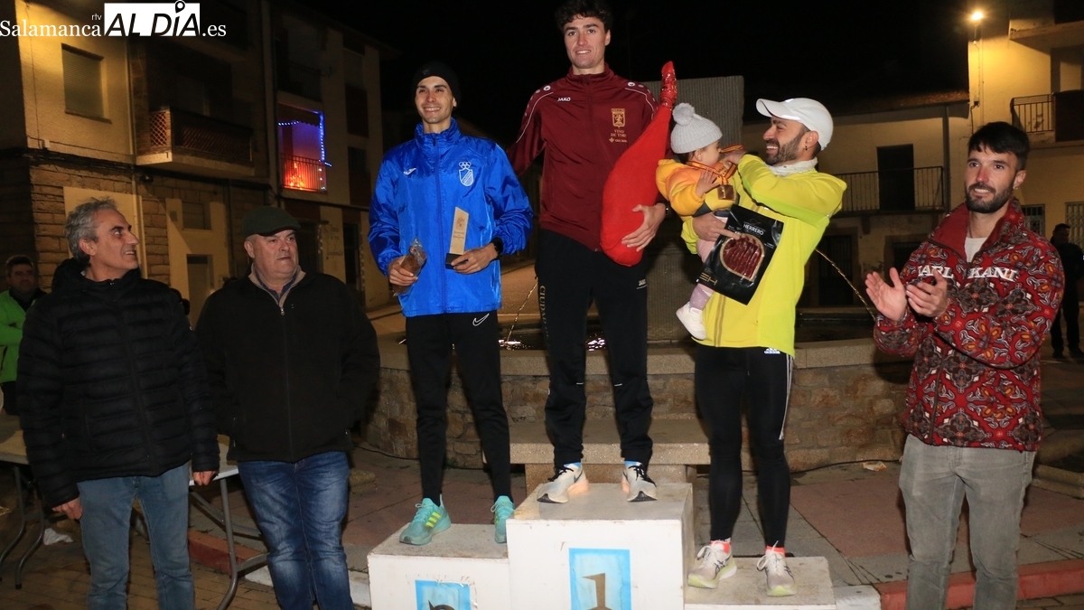 Óscar Herrero y María Pierna se imponen en la San Silvestre de Lumbrales