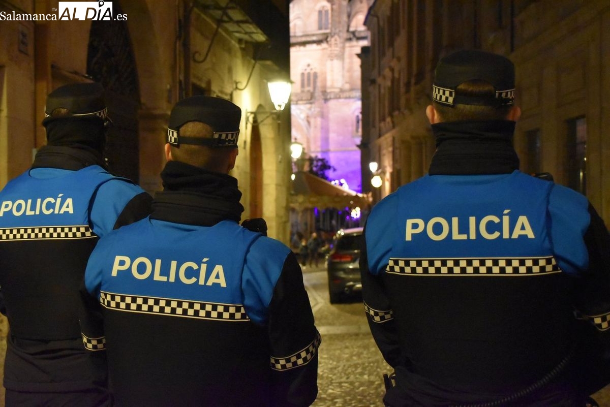 La falta de licencia musical y la posesión de drogas centran las actuaciones policiales del sábado