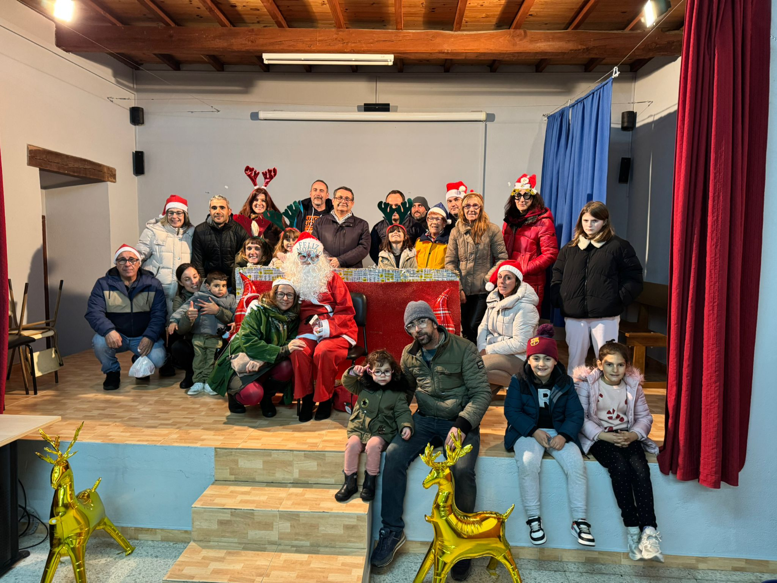 Llega la magia de la Navidad a Aldea del Obispo y Vale da Mula