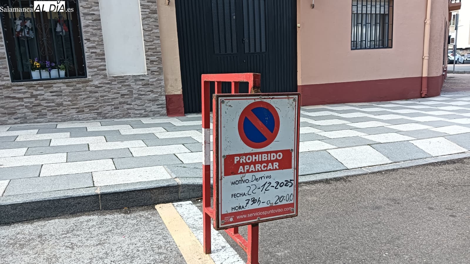 La llamativa falta de ortografía en una señal de obras que divierte a los vecinos de Tejares