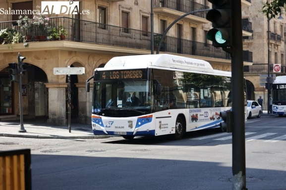 El Ayuntamiento de Salamanca mantendrá los descuentos del autobús urbano durante todo 2026