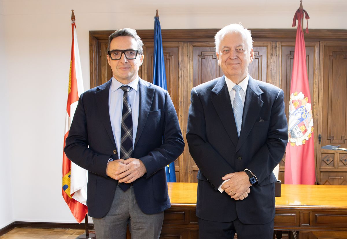 La USAL proyecta su influencia en Brasil con un foro permanente y el 25 aniversario del CEB