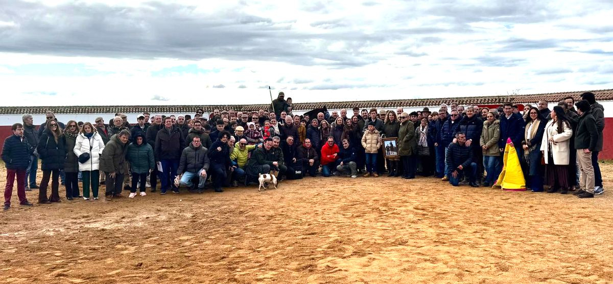 Borja Jiménez reúne a más de 250 seguidores en una jornada de campo en Salamanca
