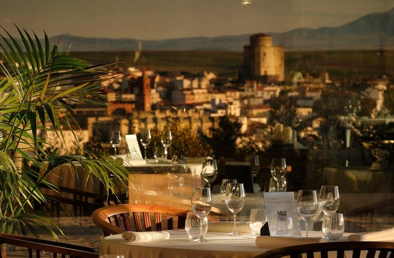 Don Fadrique presenta su menú de Navidad por 65 euros con cochinillo, lubina y productos ibéricos