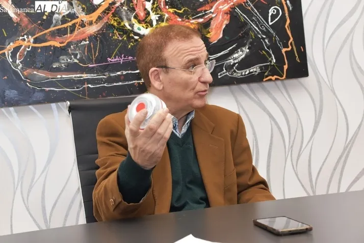 Adi&oacute;s a los tri&aacute;ngulos de emergencia: la baliza conectada ser&aacute; obligatoria desde el 1 de enero | Imagen 2