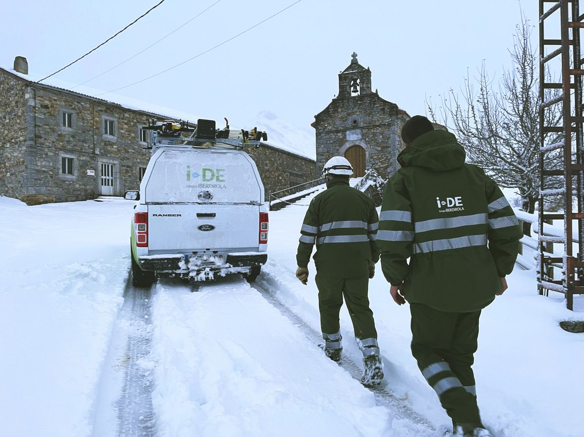 i-DE refuerza la seguridad en Castilla y León con su simulacro anual de emergencia