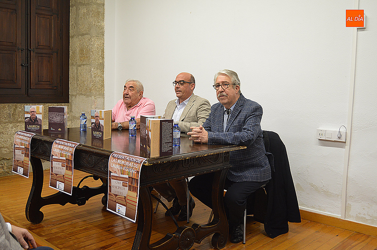 Lauren Risueño rememora su trayectoria en su libro autobiográfico arropado por amigos, conocidos y vecinos de Ciudad Rodrigo