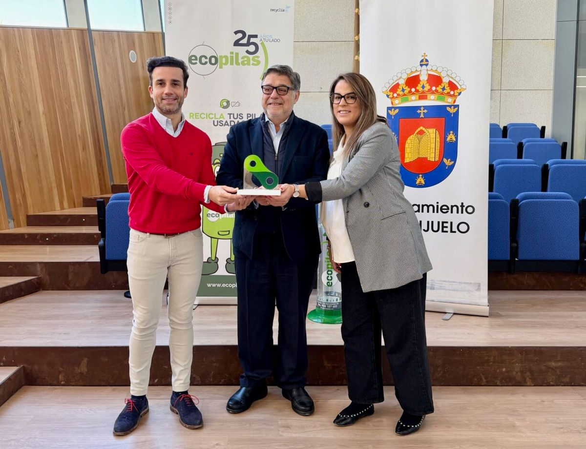 El paso de La Vuelta por Guijuelo deja un premio: líder en reciclaje de pilas