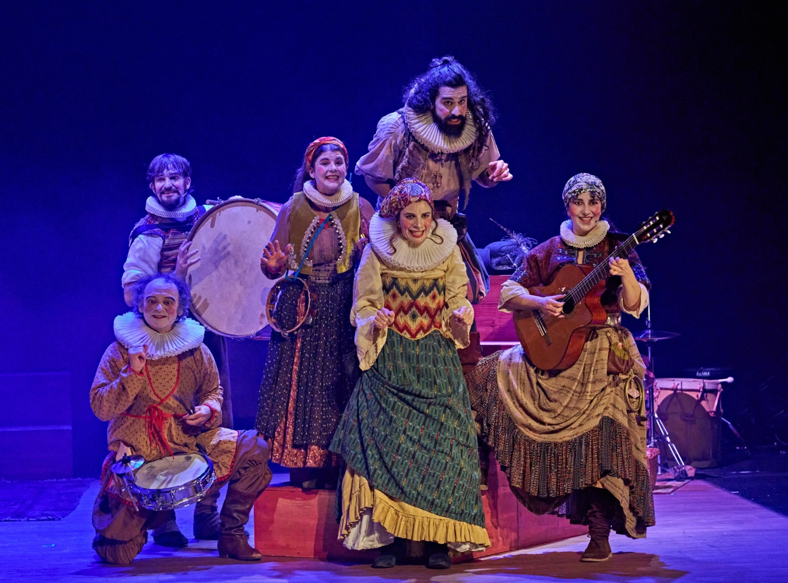 El Teatro Liceo acoge este viernes ‘Farra’, un espectáculo que une teatro, circo y música del Siglo de Oro