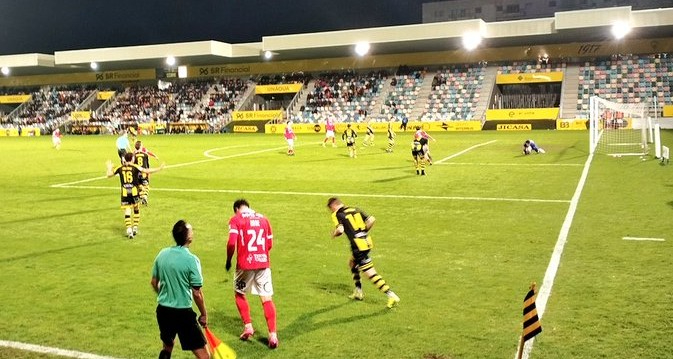 VÍDEO | No se puede empezar peor 2026: manita, desastre absoluto de Unionistas en Barakaldo y los fichajes urgen ya (5-0)