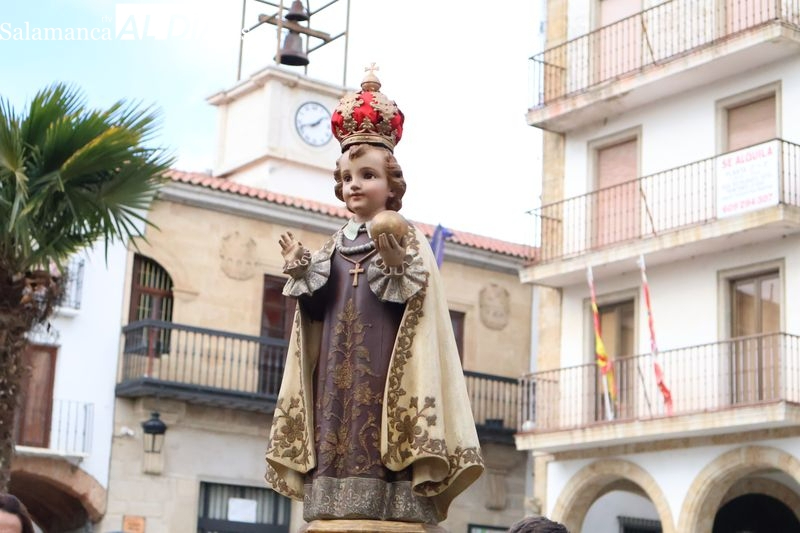 Misas, procesión y un concierto de órgano centran la fiesta del Niño Jesús de Praga en Alba