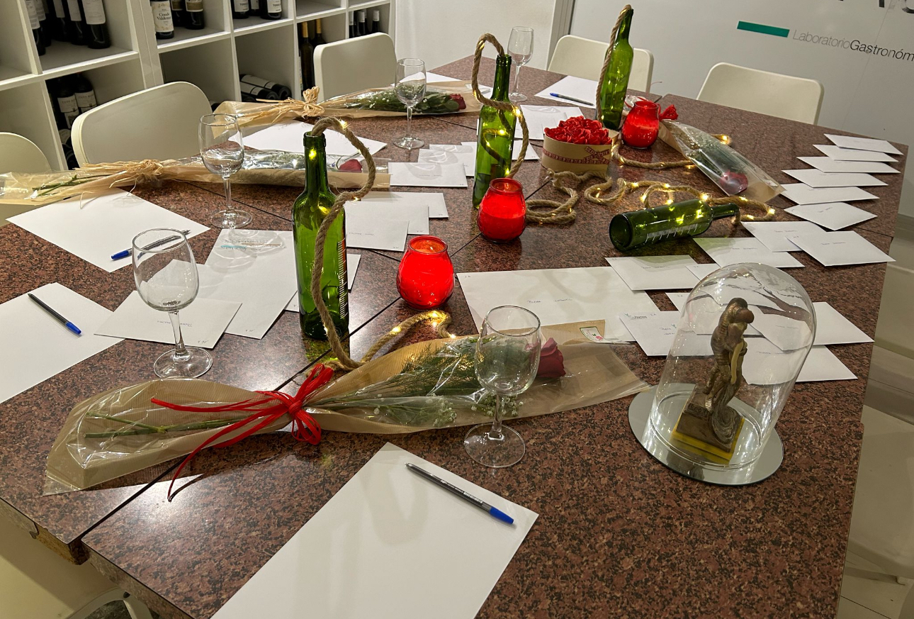 Los Álamos vuelve a poner palabras al amor con su XI Concurso de Poemas y Cartas de San Valentín