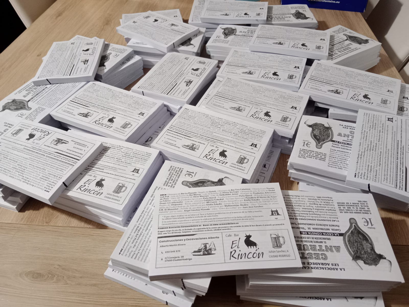 A la venta las papeletas de la Cesta del Antruejo, que celebra su 15ª edición con 43 premios