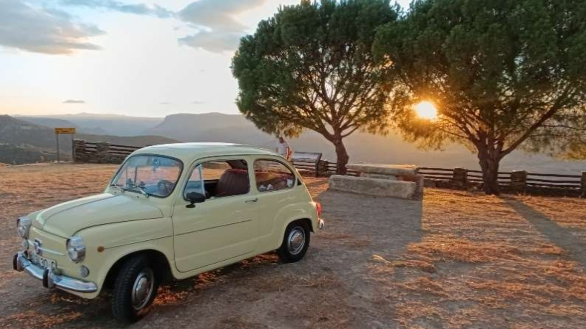 Los Seat 600 regresan a las Arribes del Duero con una ruta de tres días con base en Vilvestre