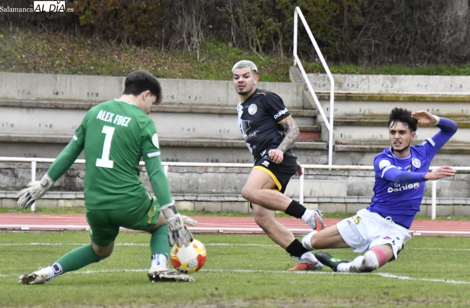 FOTOS | El filial de Unionistas empieza el año con un meritorio empate ante un Cristo Atlético de playoff (0-0)
