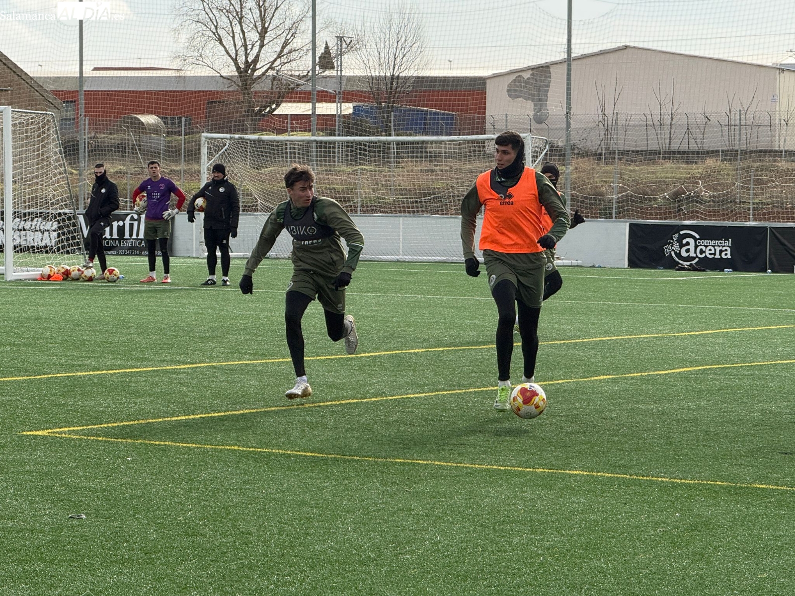FOTOS | Juanje y Olmedo piden paso para el Unionistas - Zamora al volver a un entrenamiento con varias bajas