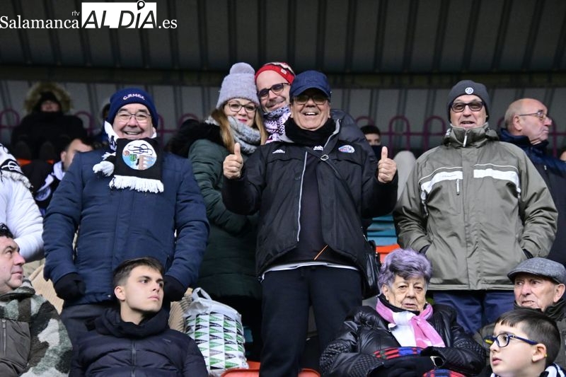 FOTOS | La afición del Salamanca UDS no se pierde su cita con el Valladolid Promesas y el reto de acercarse al liderato
