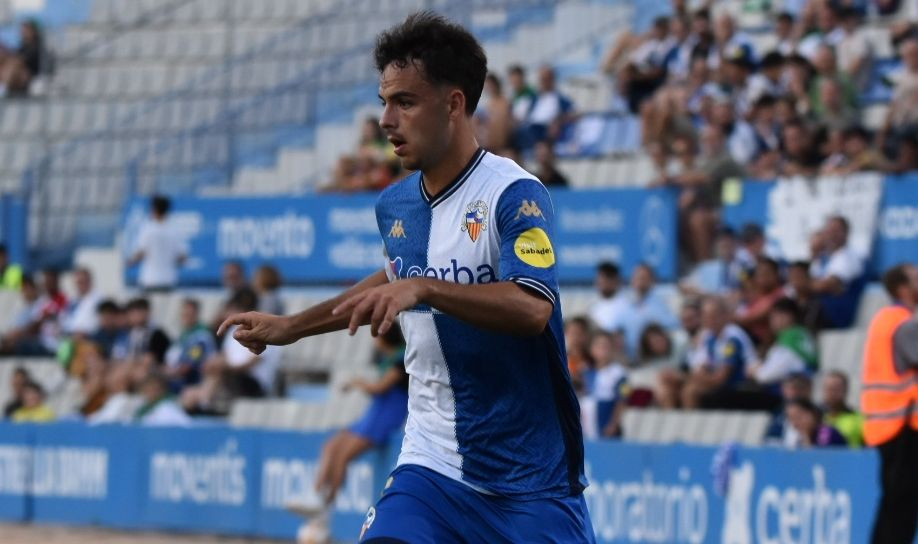 El Salamanca UDS incorpora al atacante Alex Gonpi