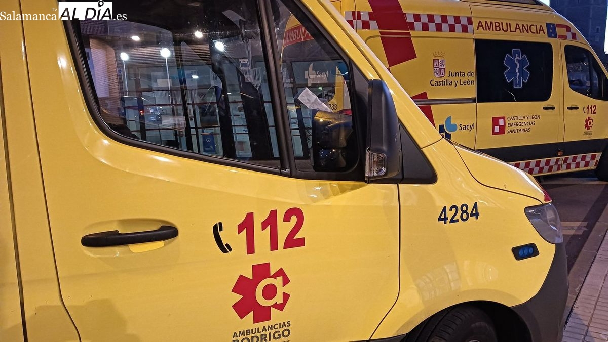 Un motorista herido tras colisionar con un turismo en el cruce de Torres Villarroel