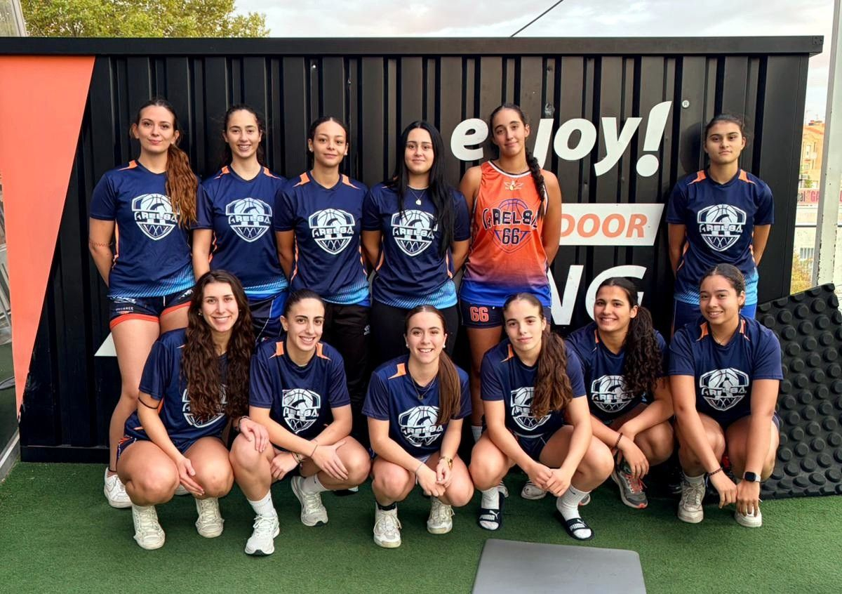 El CB Arelsa se lleva el derbi local ante Usal-Avenida tras una gran remontada (58-53)