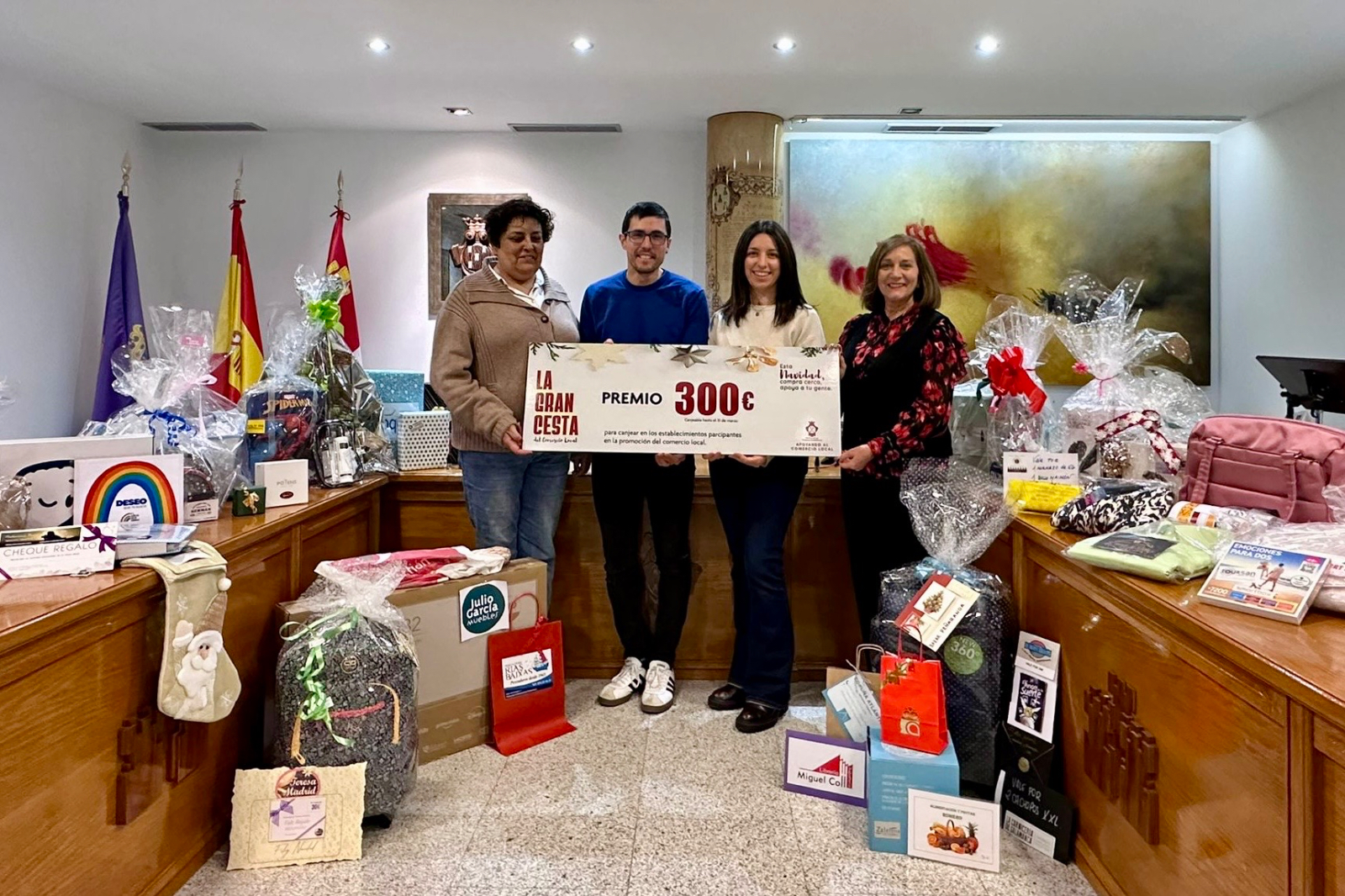 Entregados los premios del concurso de Gran Cesta del Comercio Local, iniciativa navideña con 40 participantes