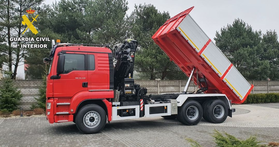 Investigan una estafa de 83.000 euros a una empresa salmantina por la supuesta compra de un camión