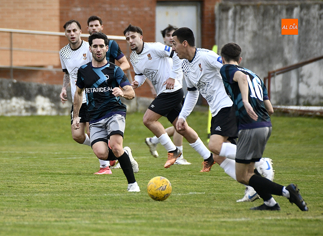 FOTOS | El Ciudad Rodrigo CF empata con el CD Noname de Zamora (1-1)