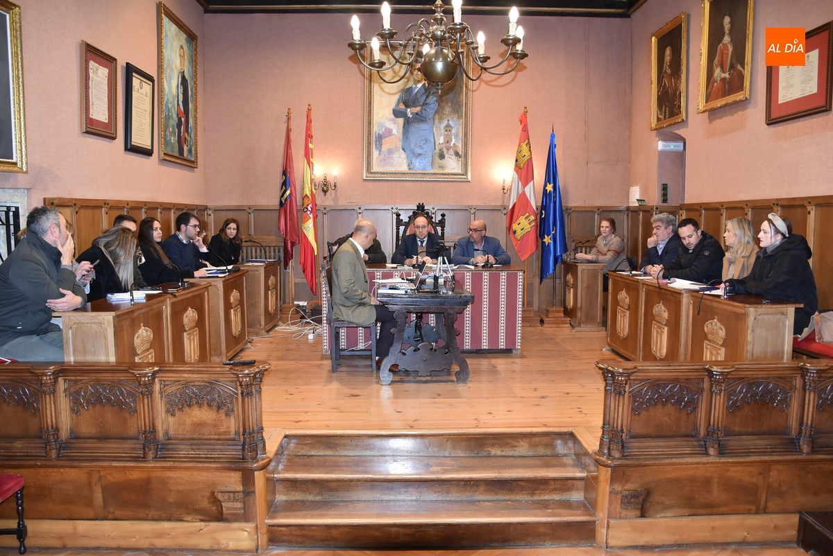 Presupuestos y un plan de vivienda para jóvenes, claves del pleno ordinario este lunes