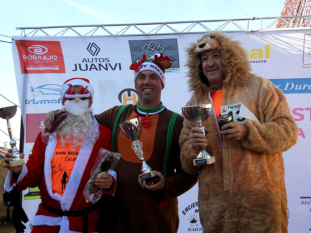 Cabrillas despide el año con una exitosa San Silvestre que consolida su popularidad en la comarca