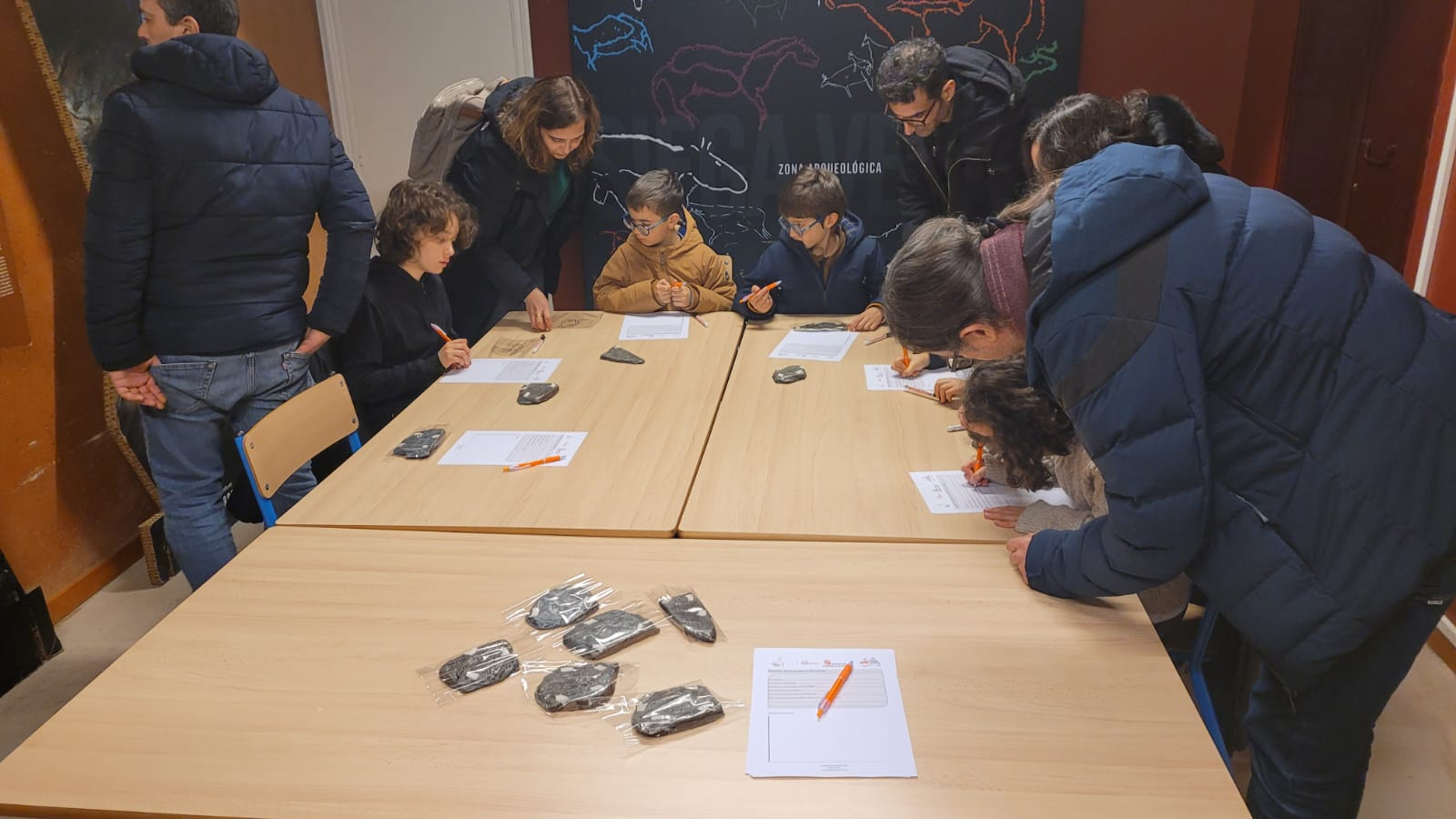 Siega Verde ofrece talleres de arqueología para familias todos los sábados de enero