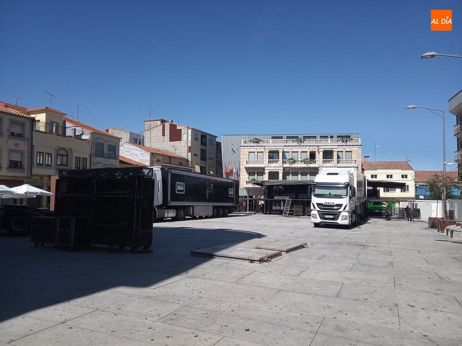 La Plaza Mayor acoge ya los preparativos