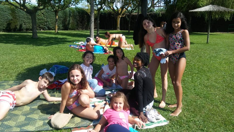 El equipo ‘Los Soles’ del Gran Prix de Vitigudino disfruta de su premio en Hinojosa de Duero  