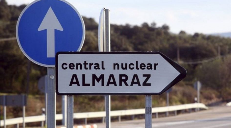 La central nuclear de Almaraz se encuentra a 100 km de la frontera portuguesa/ LUSA