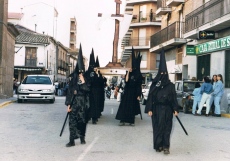 La Cofrad&iacute;a San Nicol&aacute;s muestra im&aacute;genes de la Semana Santa de hace 30 a&ntilde;os | Imagen 3