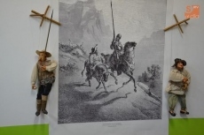 Foto 4 - El Quijote en turco, quechua y ruso en una original exposición en el Fray Diego