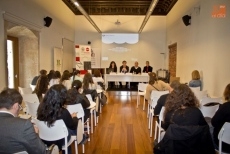 Una investigación de la FGSR concluye que hay que formar al lector digital