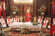 Foto 5 - Fervor y pasión a la Santa Cruz con la Cofradía Jesús Nazareno 