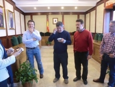 de I. a D. Emilio Farrás de Quercus, Alejo Riñones y Pedro Manuel Esteban/FOTO: Raúl Hernández