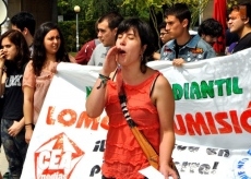 Foto 3 - Más de 800 alumnos de Salamanca se suman a la huelga educativa