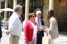 Foto 4 - Javier Nart y Juan Carlos Girauta, paseo de precampaña por Salamanca